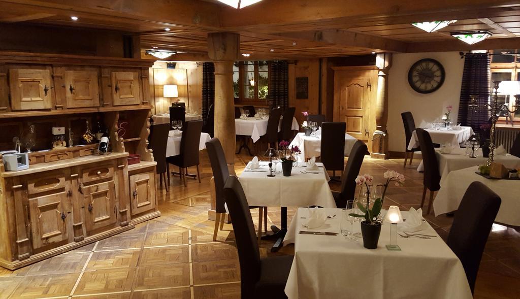 Romantik Hotel L'Etoile ชาร์มมี ภายนอก รูปภาพ