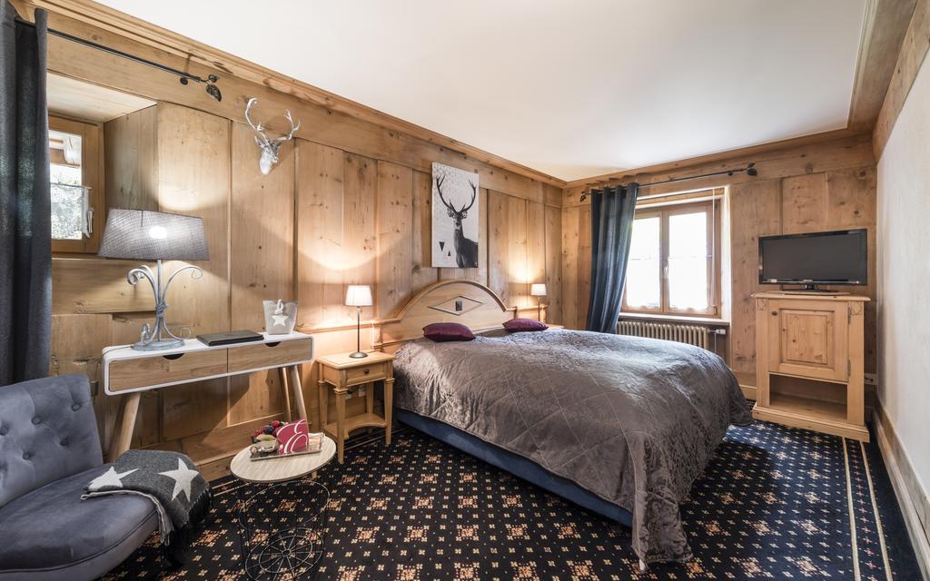 Romantik Hotel L'Etoile ชาร์มมี ภายนอก รูปภาพ